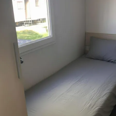 Nordsee-glamping Mobilheim 2416 펜션 브레데네